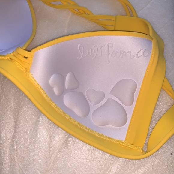 NWT LULI FAMA LIMON PUSH UP HALTER TOP SIZE M - Picture 4 of 5